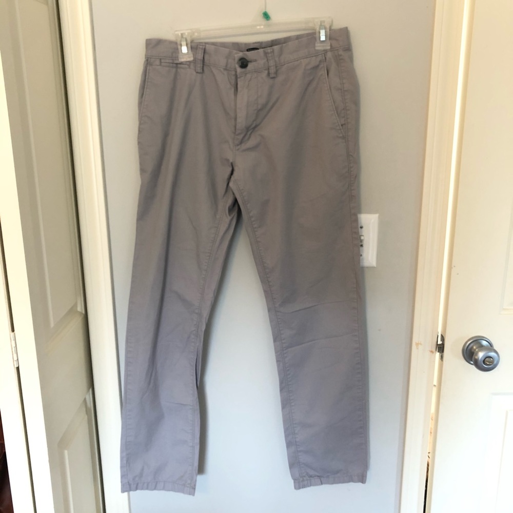 Old Navy pants (30x30)